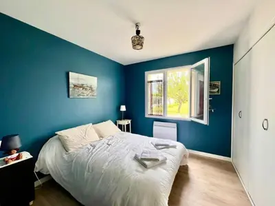 Un ou plusieurs lits dans un hébergement de l'établissement Location saisonnière plain-pied 4 à 6 pers Prefailles, 100m de la plage