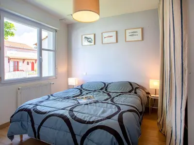 Un ou plusieurs lits dans un hébergement de l'établissement Holiday Home Les Matelos by Interhome