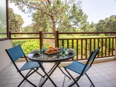 Balcon ou terrasse dans l'établissement Apartment Les Terrasses du Golf by Interhome