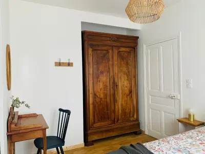 Un ou plusieurs lits dans un hébergement de l'établissement Perne, chambre d'hôtes à la campagne