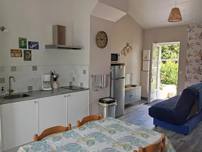 Cuisine ou kitchenette dans l'établissement Gite Le Gripeau