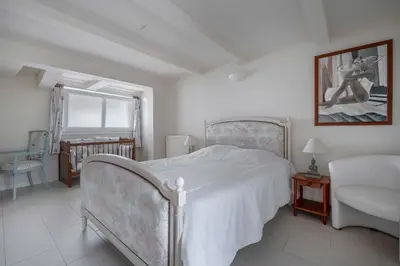 Un ou plusieurs lits dans un hébergement de l'établissement 280m de la plage, appartement pour 4