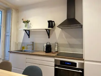 Cuisine ou kitchenette dans l'établissement Studio cosy, proche gare