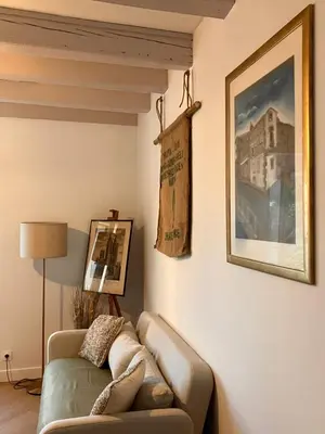 Coin salon dans l'établissement Appartement vue Loire - Chez Lulu la Nantaise
