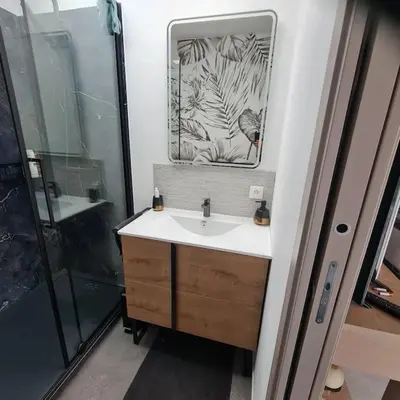 Salle de bains dans l'établissement Joli Appartement de plain-pied