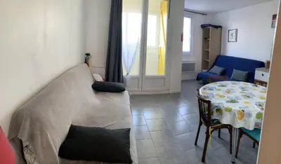 Coin salon dans l'établissement La frégate marine de St Hilaire