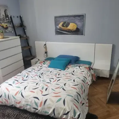 Chambre avec lit double