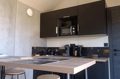Cuisine ou kitchenette dans l'établissement tiny house confort