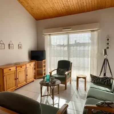 Maison spacieuse à 300m de la plage