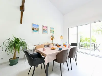 Plan de l'établissement L'Échappée Belle Élégance, Familiale, Conviviale
