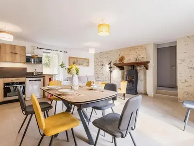 Cuisine ou kitchenette dans l'établissement Ancien corps de ferme rénové avec jardin, terrasse et recharge EV, à 24 km de Nantes - FR-1-306-1282