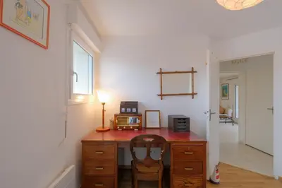 Cuisine ou kitchenette dans l'établissement Horizon d'Azur - Appt avec vue sur la fôret