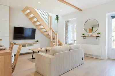Télévision ou salle de divertissement dans l'établissement La Casa di Cami, maison cocon 4 à 6 personnes
