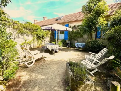 Jardin de l'établissement Demeure François de l'Isle du Fief - Charme unique