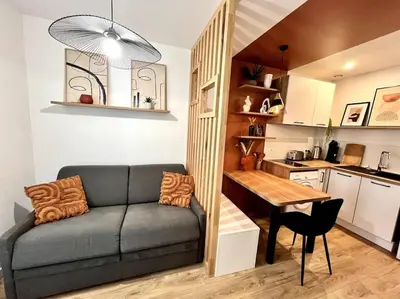 Cuisine ou kitchenette dans l'établissement Zola 2pers Tv