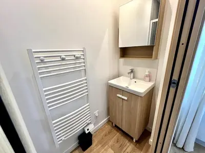 Salle de bains dans l'établissement Zola 2pers Tv