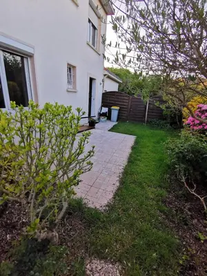 Jardin de l'établissement Chambre Gabare proche Nantes