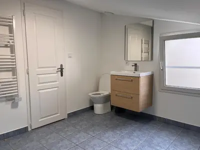 Salle de bains dans l'établissement Maison du Colombier
