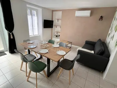 Coin salon dans l'établissement Maison du Colombier