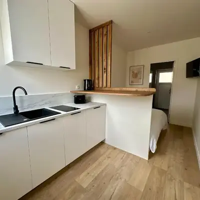 Charmant Studio à Saint Léonard