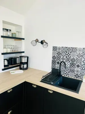 Cuisine ou kitchenette dans l'établissement gîte de félicité, calme et nature
