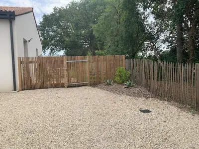 Plan de l'établissement Studio neuf avec mezzanine dans un coin paisible avec piscine partagée