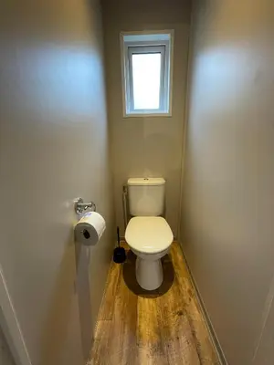 Salle de bains dans l'établissement Cottage Grand Fay à 10 min des plages