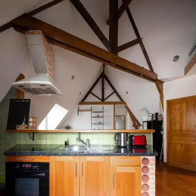 Cuisine ou kitchenette dans l'établissement Appartement spacieux au cœur d'Angers étage 3 - 6 personnes