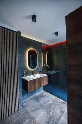 Salle de bains dans l'établissement Dreamy Room - Evasion, balnéo & cinéma privé