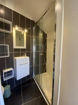 Plan de l'établissement Superbe studio avec terrasse - Cathédrale