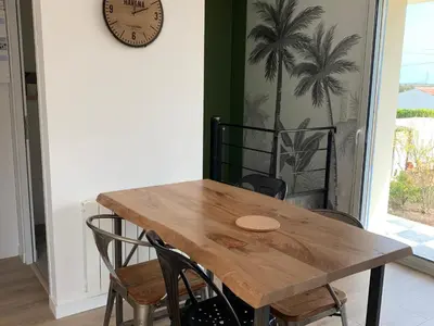 Plan de l'établissement Maison rénovée près de la plage avec jardin clos et parking - FR-1-426-562