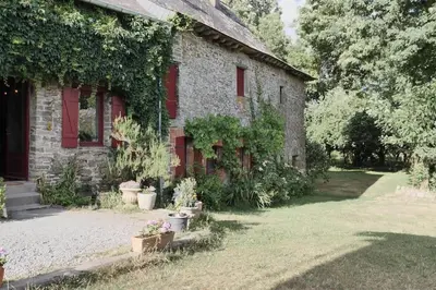 Jardin de l'établissement Ecologite La Rivière