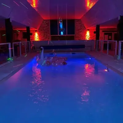 Piscine Intérieur pour vos Fêtes privées