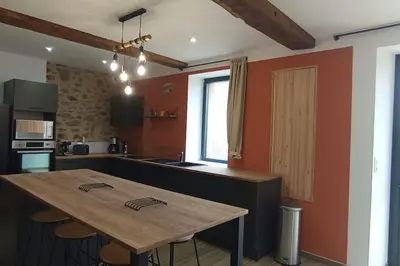 Cuisine ou kitchenette dans l'établissement La Cab'Anne