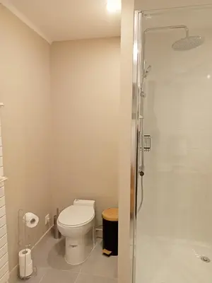 Salle de bains dans l'établissement Le Plessis renard