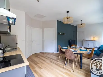 Cuisine ou kitchenette dans l'établissement Maison rénovée avec jardin proche d'Angers - FR-1-622-92