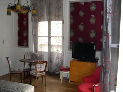 Télévision ou salle de divertissement dans l'établissement Ame de Ville