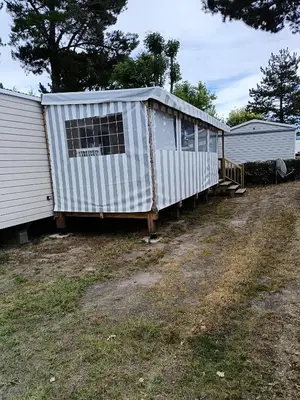 Bâtiment de le camping