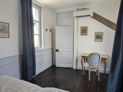 Plan de l'établissement Gîte du Château de saint Saturnin sur Loire