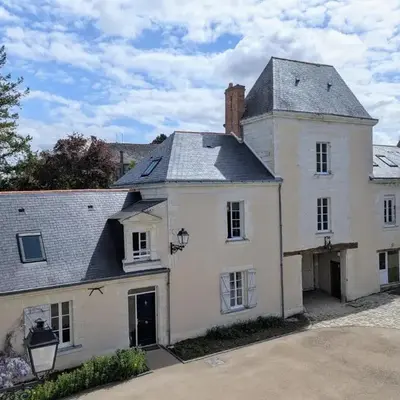 Gîte du Château de saint Saturnin sur Loire