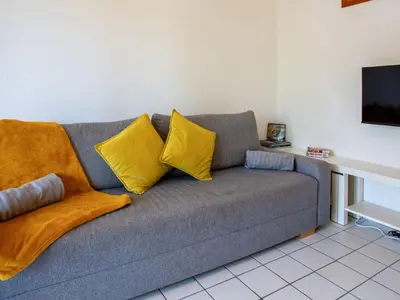 Télévision ou salle de divertissement dans l'établissement Apartment Port Saint-Jacques by Interhome