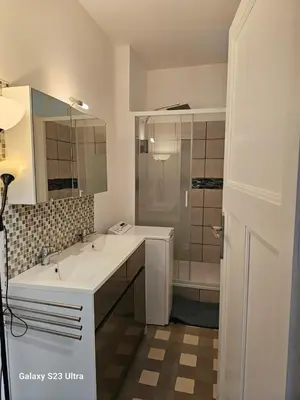 Salle de bains dans l'établissement Relais de commerce