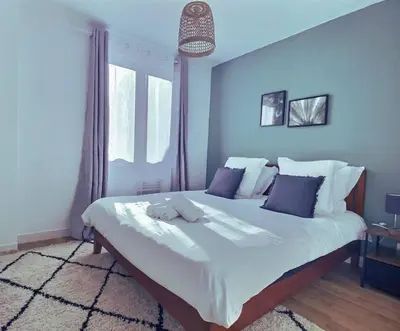 Un ou plusieurs lits dans un hébergement de l'établissement Maison des chalets, 4ch, 8p - Angers -CHU