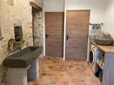 Cuisine ou kitchenette dans l'établissement Au temps suspendu-Les Rogeries