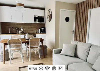 Cuisine ou kitchenette dans l'établissement Jolie maison et terrasse Ancenis