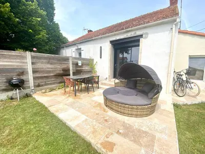 Jardin de l'établissement Escapade détente proche plage avec Spa privé