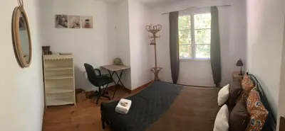 Coin salon dans l'établissement Chambre d'hôtes Sous Les Grands Chênes ZEN
