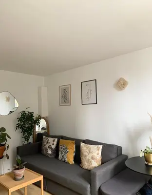 Coin salon dans l'établissement Studio île de Nantes