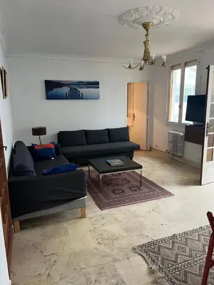 Coin salon dans l'établissement Nantes Maison entière 5 lits La Coulée