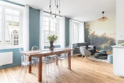 Coin salon dans l'établissement Appartement Central et Calme avec Magnifique Vue